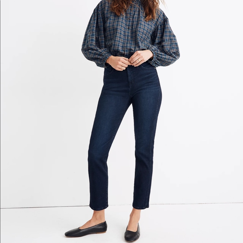 Madewell Petite Stovepipe Jeans in Birchland Wash